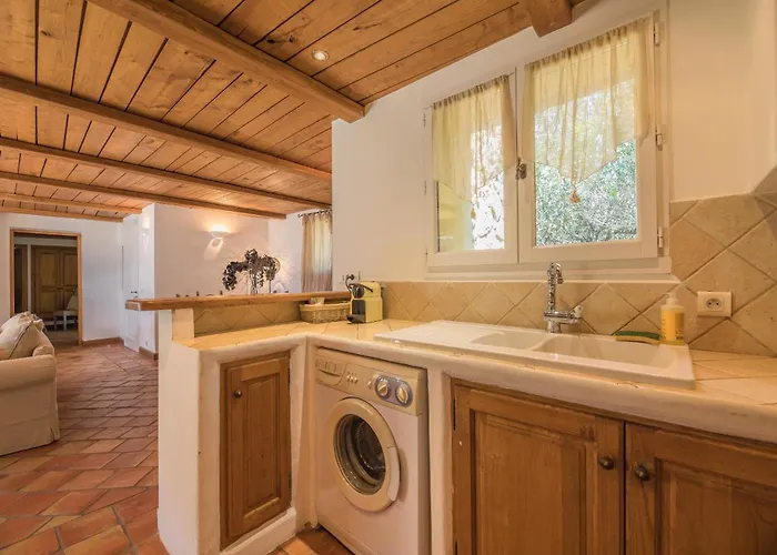 Tavara Di Porto-vecchio Villa *