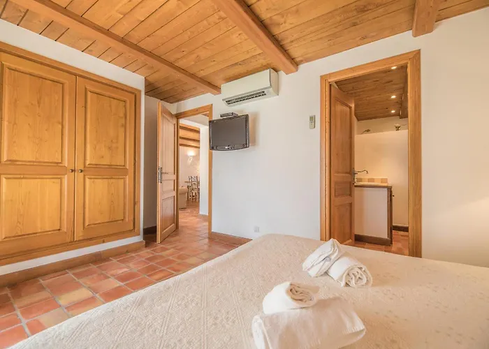 Tavara Di Porto-vecchio *